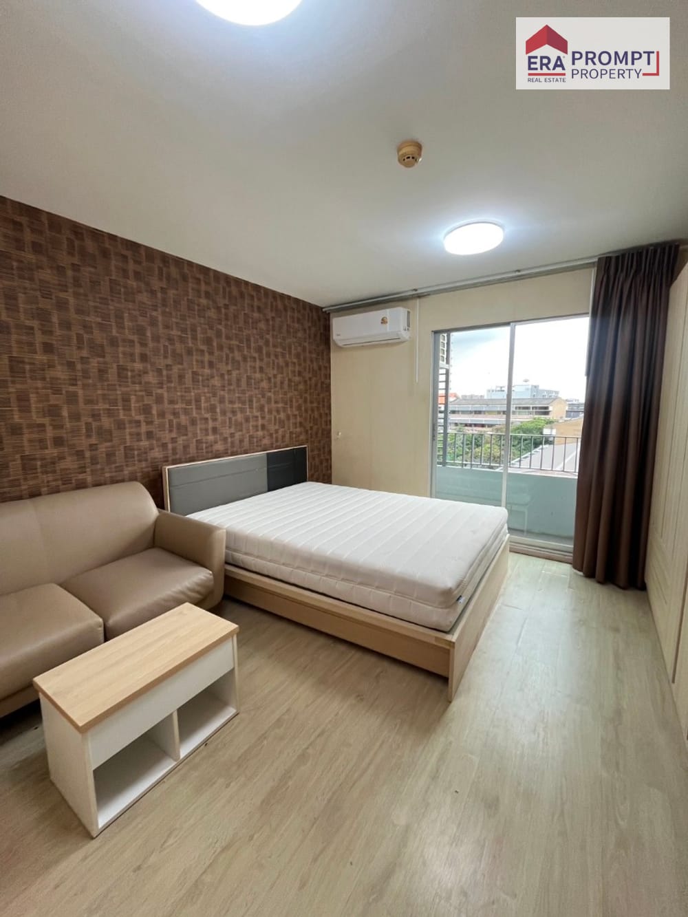 Condo for Sale: Elio Del Ray – Start your new life in a prime Sukhumvit 64 location. Beautiful, ready-to-move-in unit at an affordable price. Enjoy a peaceful atmosphere with full facilities for a simple yet fulfilling lifestyle. 4