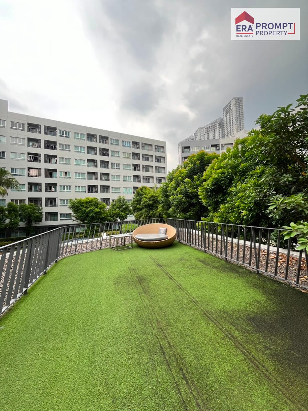 Condo for Sale: Elio Del Ray – Start your new life in a prime Sukhumvit 64 location. Beautiful, ready-to-move-in unit at an affordable price. Enjoy a peaceful atmosphere with full facilities for a simple yet fulfilling lifestyle. 33