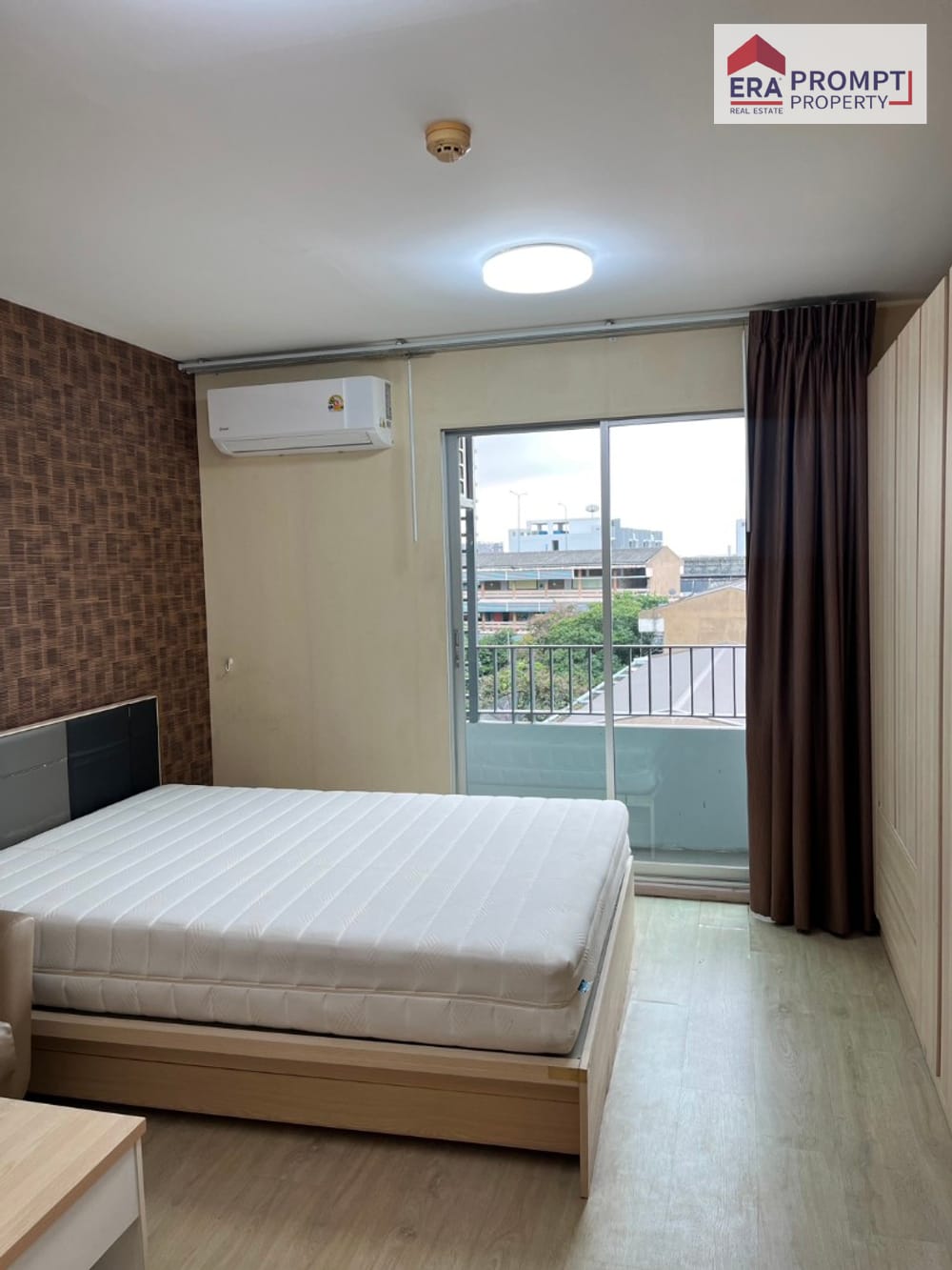 Condo for Sale: Elio Del Ray – Start your new life in a prime Sukhumvit 64 location. Beautiful, ready-to-move-in unit at an affordable price. Enjoy a peaceful atmosphere with full facilities for a simple yet fulfilling lifestyle. 8