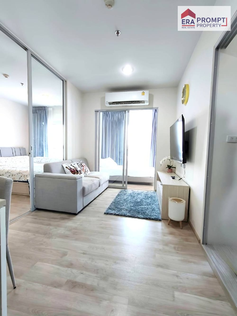 For Sale: Niche MONO Ramkhamhaeng Condominium Experience elevated living with one of the largest facility zones in Ramkhamhaeng — designed for every lifestyle. Bright, airy corner unit with modern design, relaxing atmosphere, and a beautiful open view. 18
