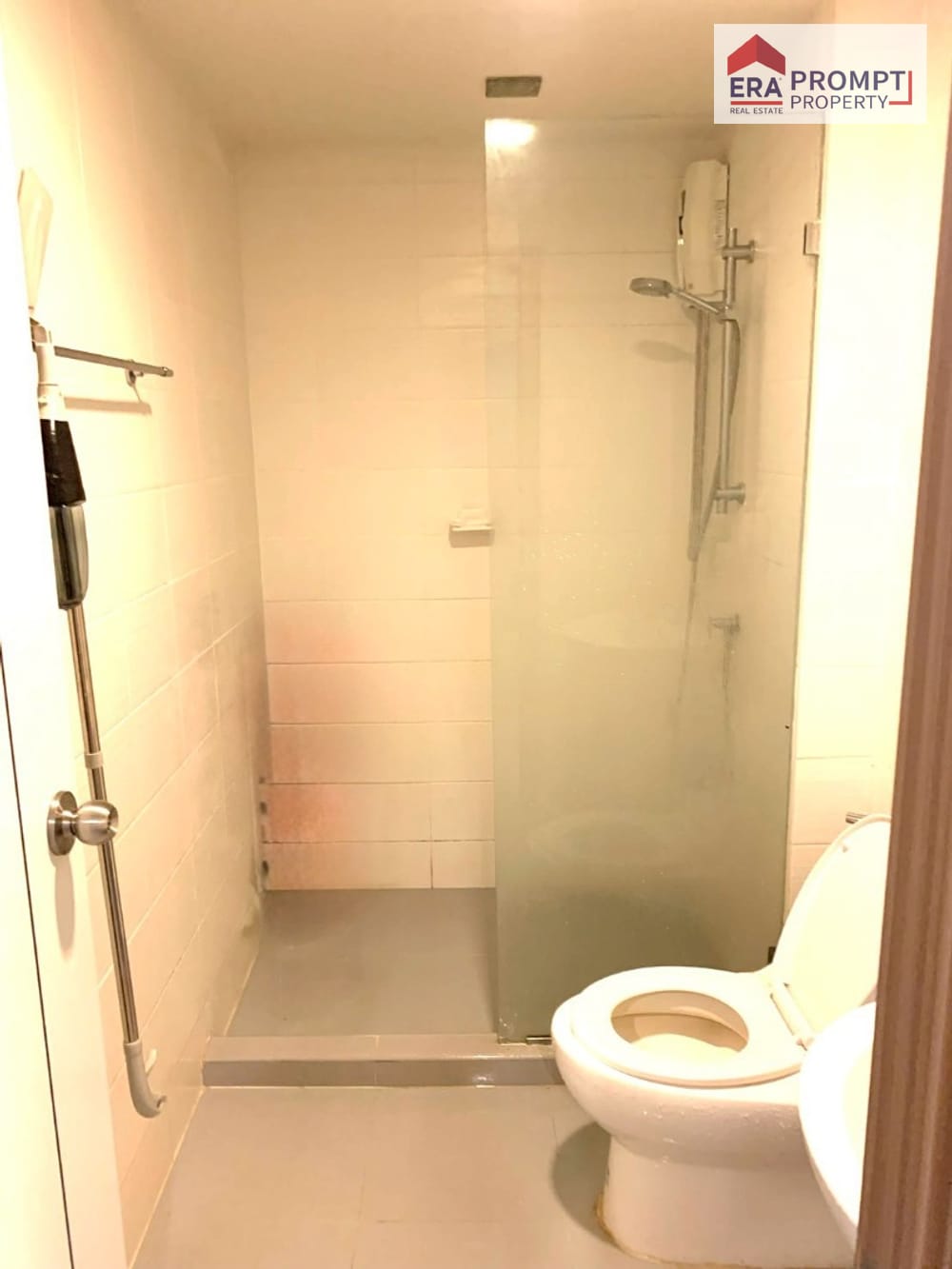 🏢✨ For Rent! The Royal Place Condominium – Phuket Great Location + Great Price = Your Best Rental Choice! 13