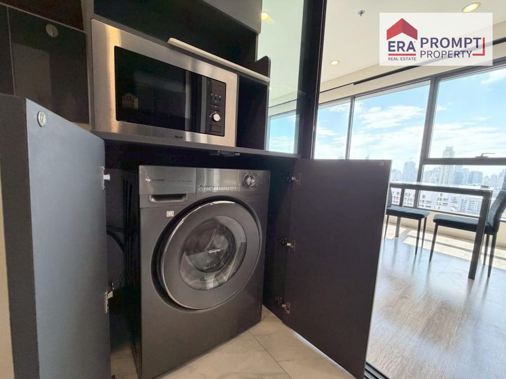 IDEO MOBI ASOKE Prime Location Near BTS Asoke 18