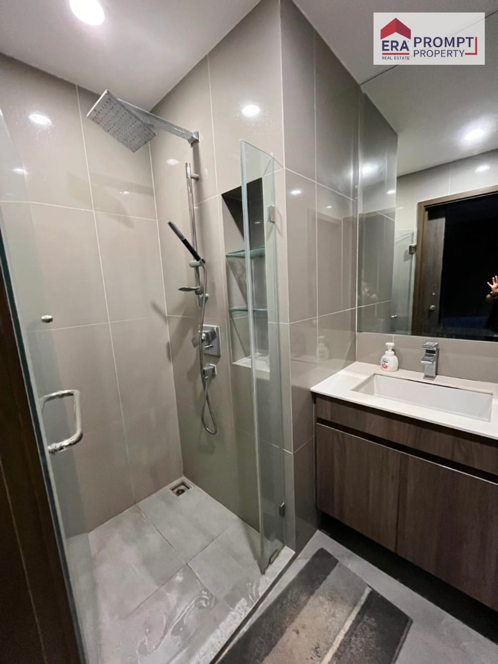 IDEO MOBI ASOKE Prime Location Near BTS Asoke 24