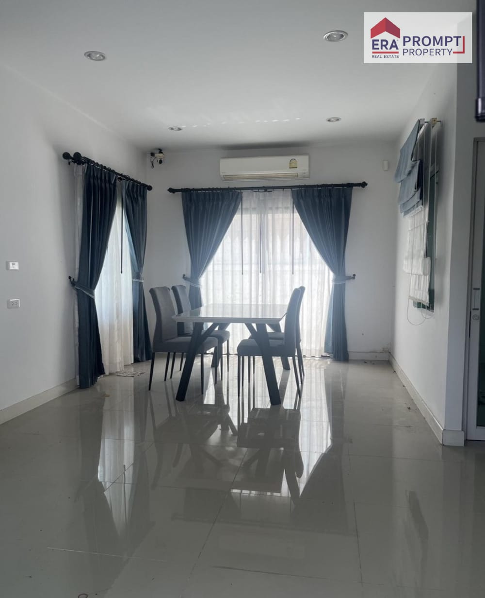 NPA For Sale Townhome for Sale – Baanfah Piyarom Tendro Wongwaen–Lumlukka Klong 6 8