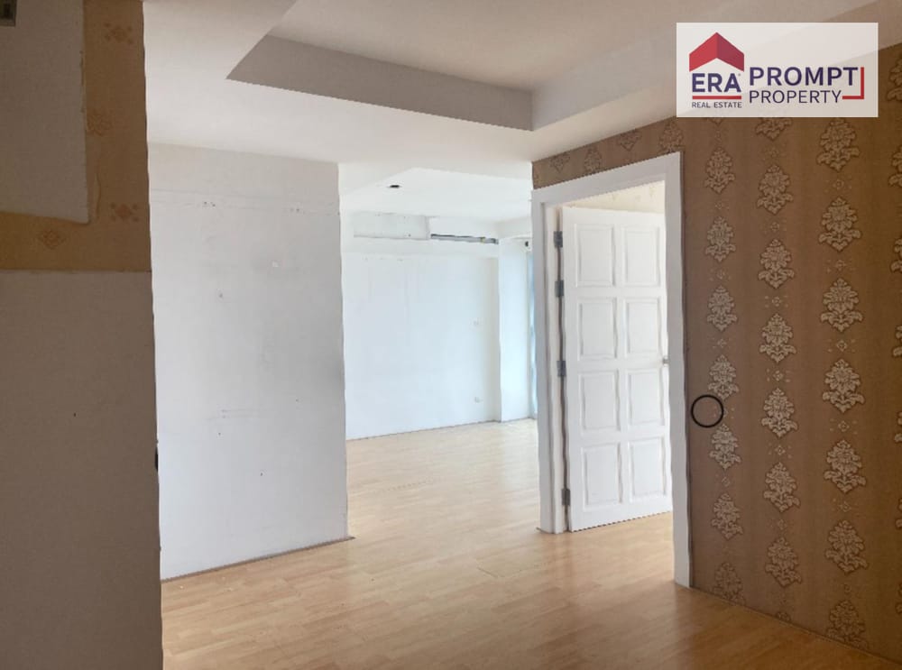 NPA HOT DEAL – The Holme Place Condominium Phuket Condominium in a convenient community location, offering easy living with complete lifestyle access. 2
