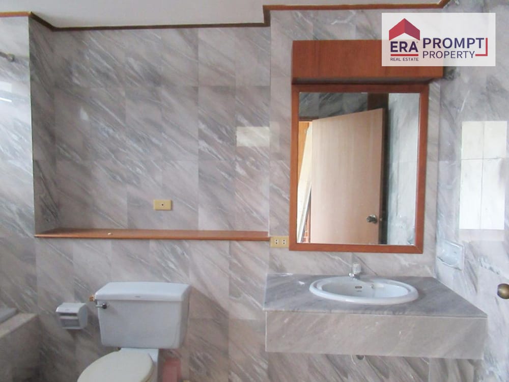  NPA HOT DEAL – Blue Canyon Home 2 Phuket Located near Phuket International Airport, surrounded by a world-class golf course in a peaceful and private environment. 4