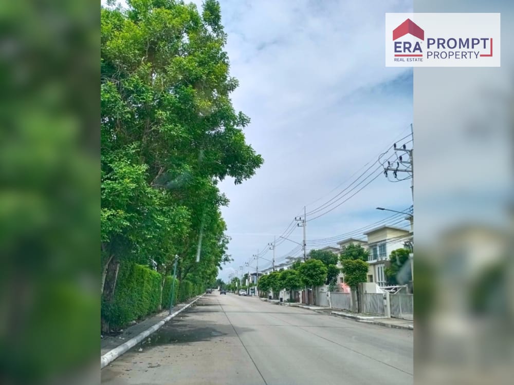 Spacious 11-Bedroom House for Sale 21