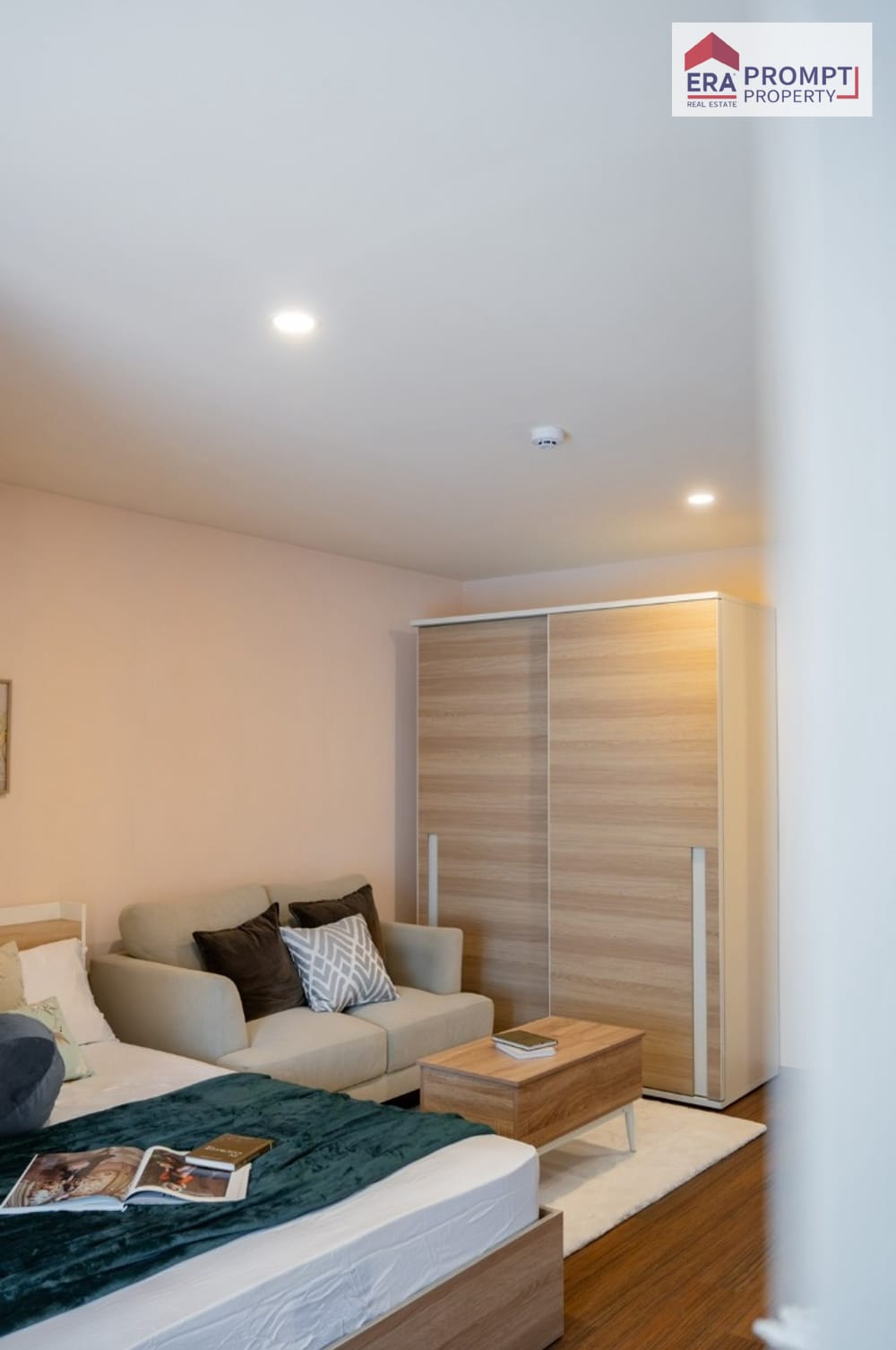 20-Bedroom Condo for Rent in Lumpini Condotown Ekkachai 48, Bang Bon, Bangkok 2