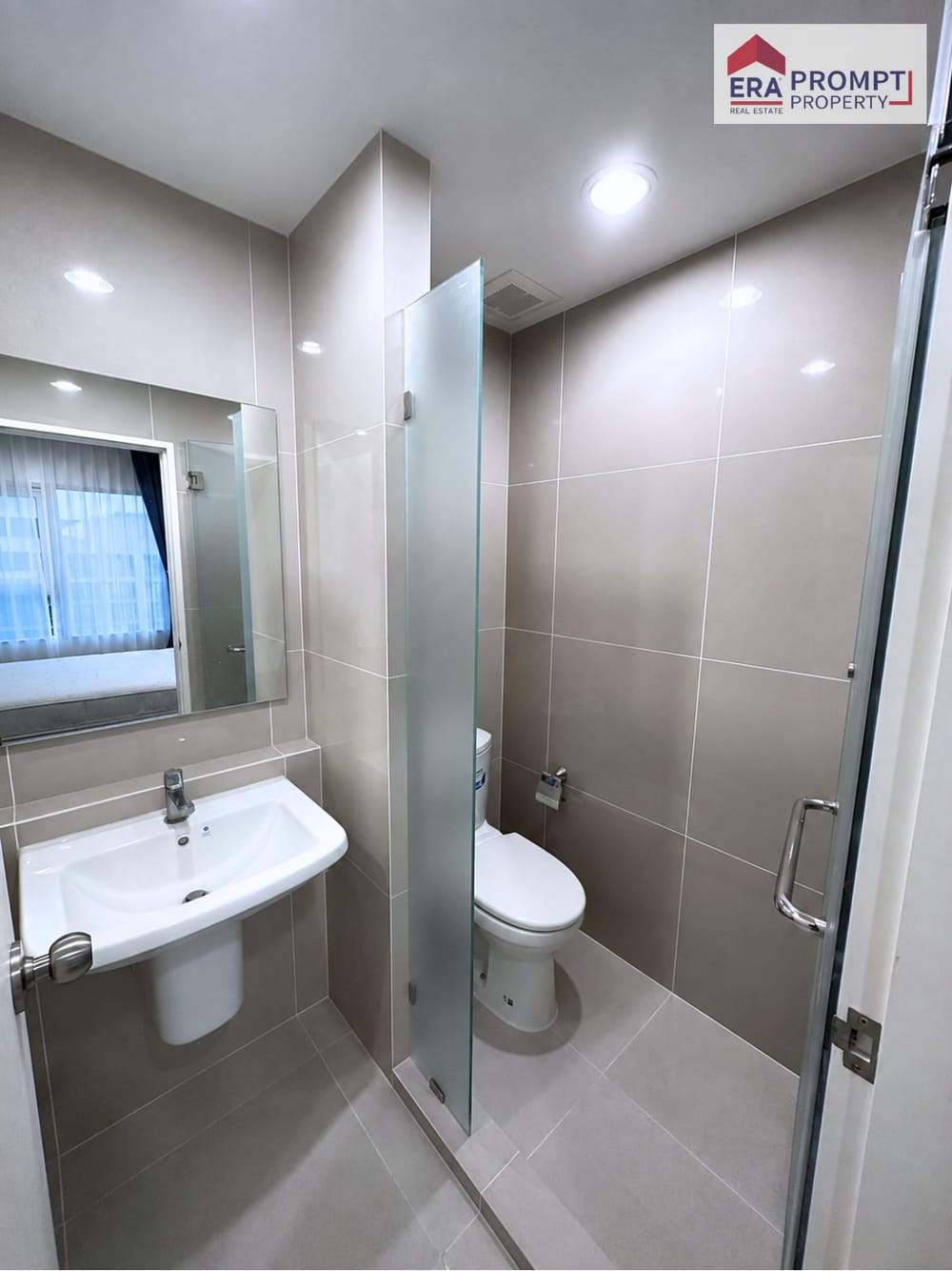 Продаю 1-к. апартаменты, 30м², 15/27 эт. в ЖК Niche Mono Ramkhamhaeng с арендатором 8