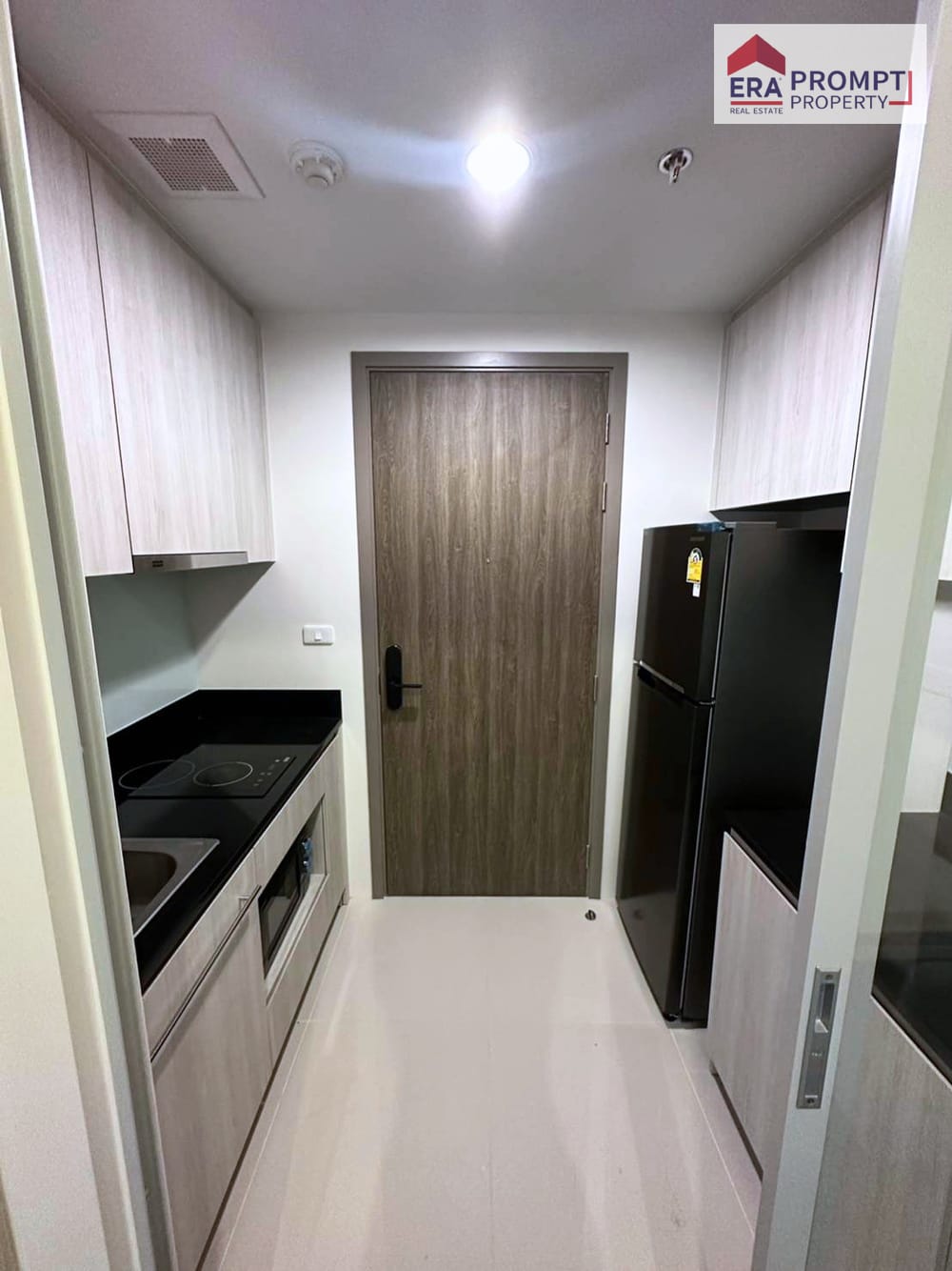 Продаю 1-к. апартаменты, 30м², 15/27 эт. в ЖК Niche Mono Ramkhamhaeng с арендатором 4