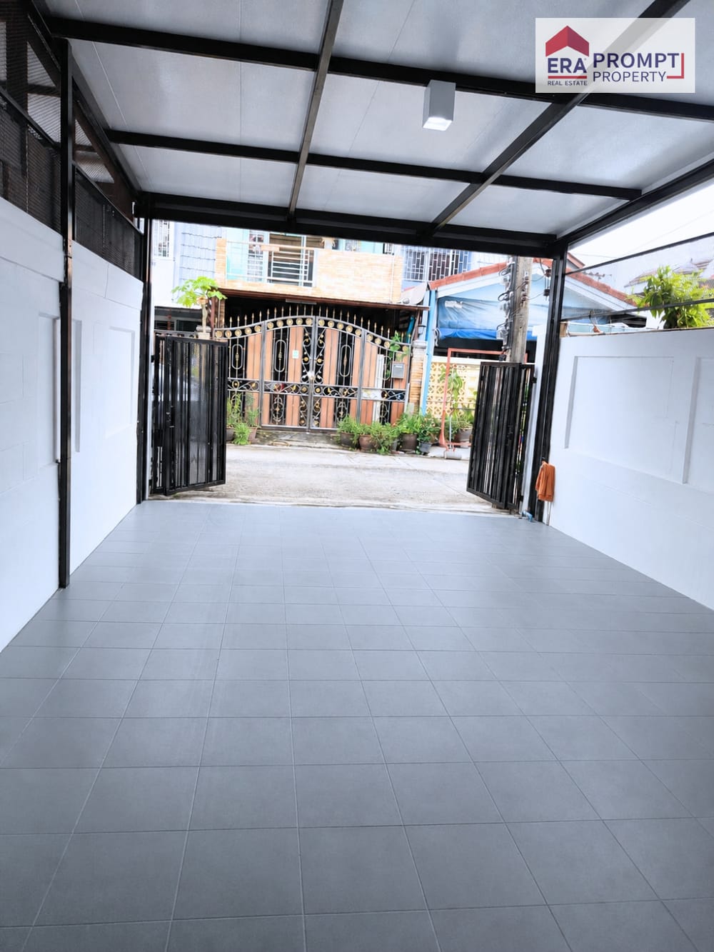 Townhouse for Sale | Happy Land Village Soi 2 27