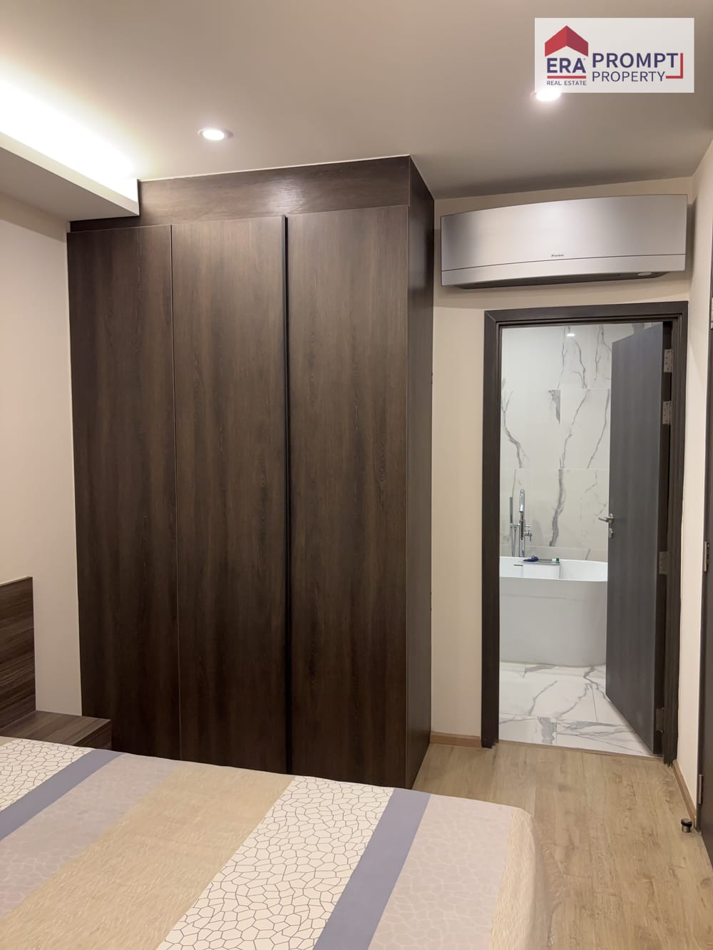 曼谷素坤逸通罗站168 Sukhumvit 36公寓36.08平米1室1卫出售 5