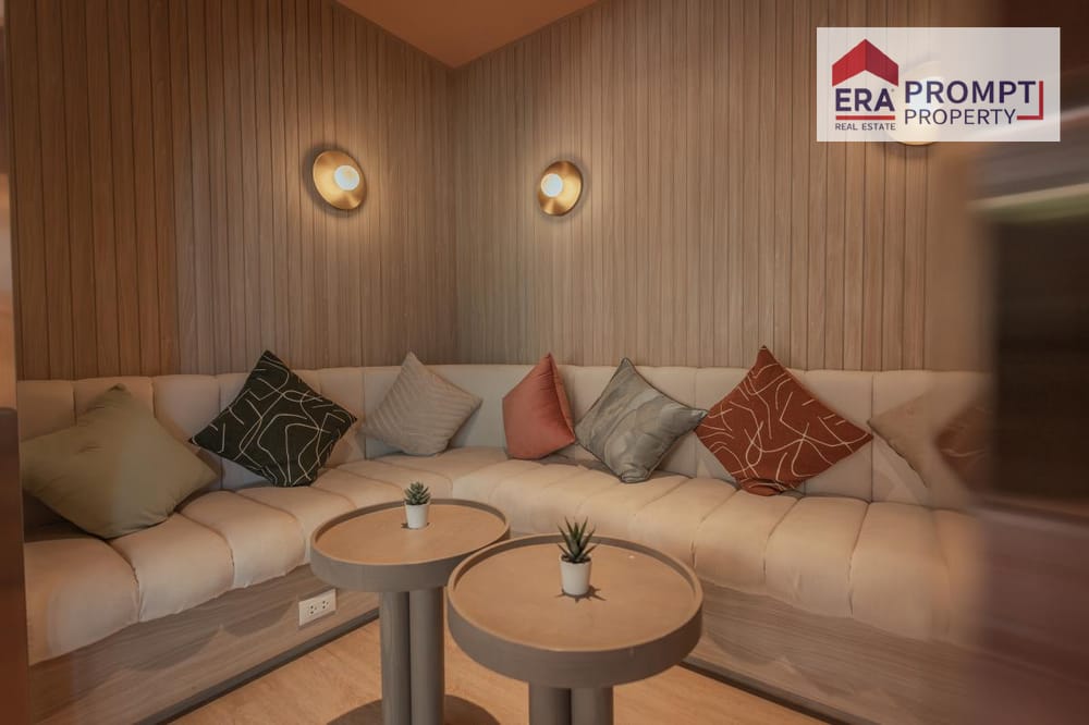 💎 Not Just a Condo… It’s a Lifestyle A luxurious 1-bedroom condo with mountain views, just minutes from the beach. The Club Amaze – Where Your Good Life in Phuket Begins. 11