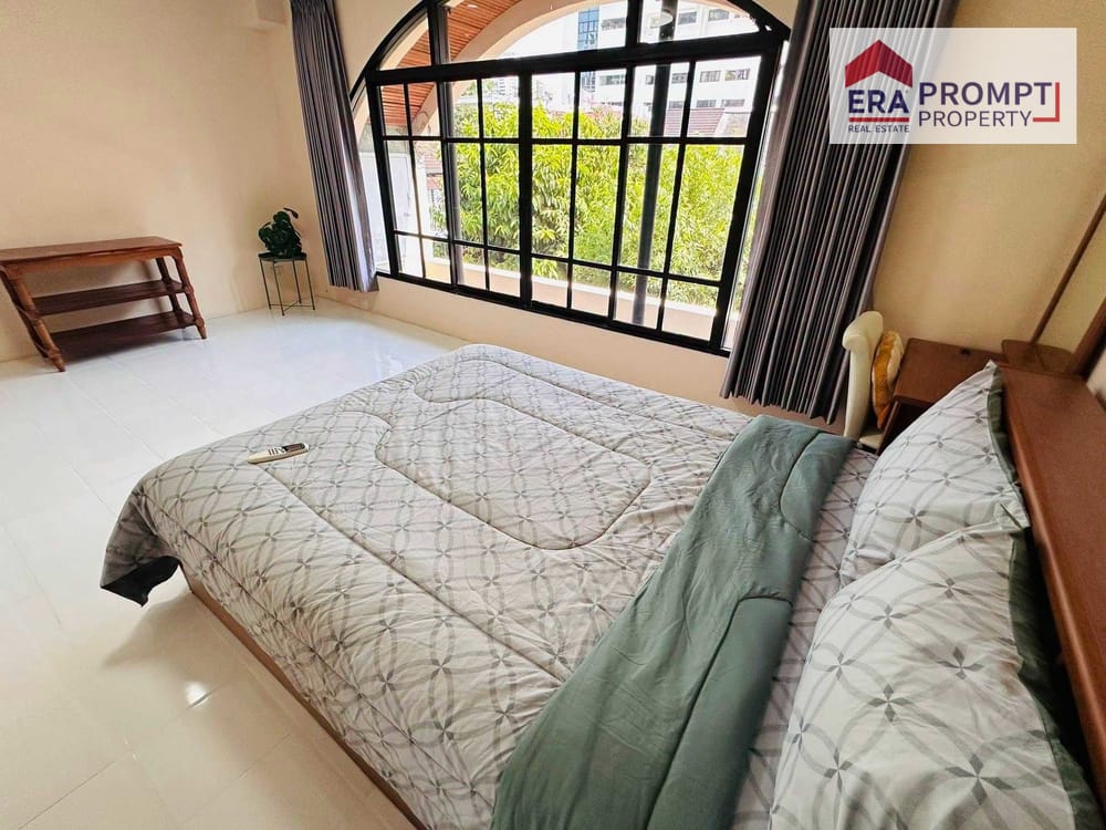 Сдам 4-к. таунхаус, 200м², в ЖК Sukhumvit 31 2