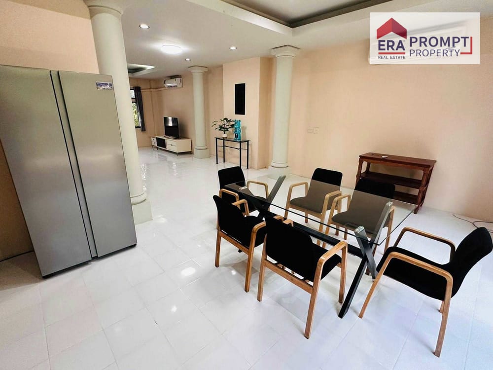 Сдам 4-к. таунхаус, 200м², в ЖК Sukhumvit 31 8