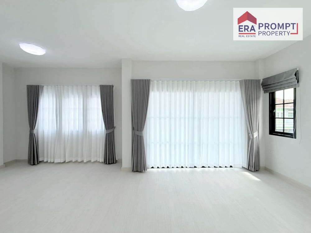 4-Bedroom House for Sale | Ratchaphruek Hathairat | Free Transfer Fees 10