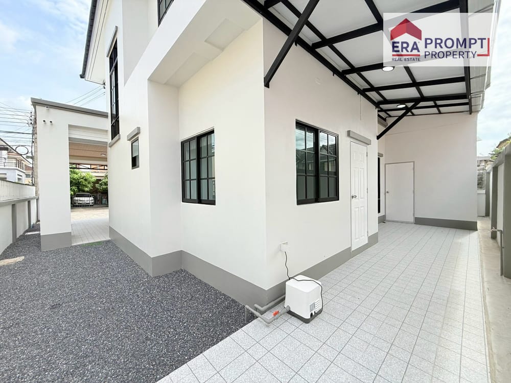 4-Bedroom House for Sale | Ratchaphruek Hathairat | Free Transfer Fees 17