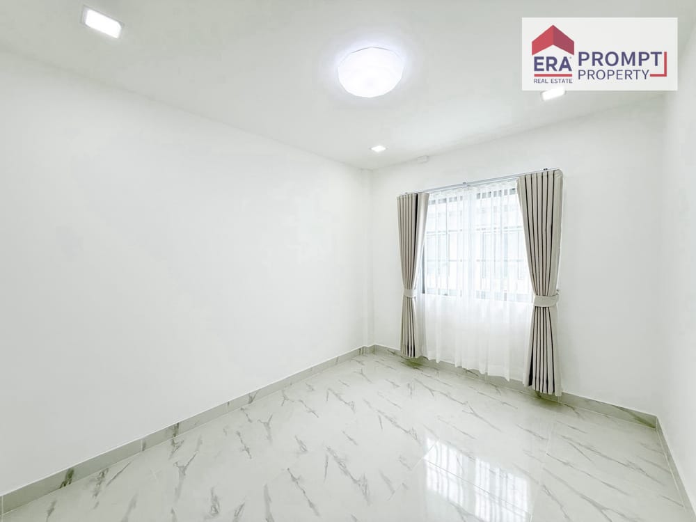 ขายทาวน์เฮาส์ 2 ชั้น หมู่บ้านจิรธร รามคำแหง 152 | ฟรีโอน 15