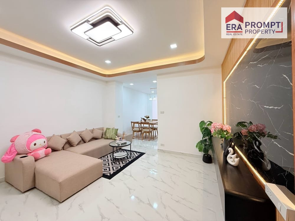 ขายทาวน์เฮาส์ 2 ชั้น หมู่บ้านจิรธร รามคำแหง 152 | ฟรีโอน 6