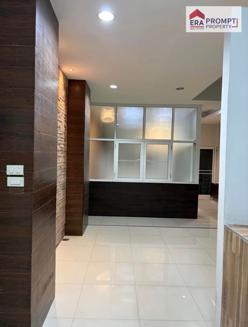 Сдам 4-к. помещение свободного назначения, 200м², 3/4 эт., ЖК Home Office Sukhumvit 93 5