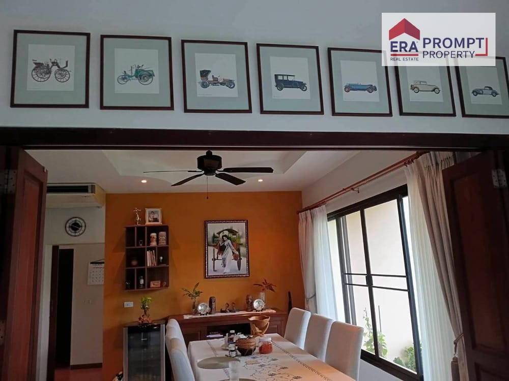 🏡 Stunning 2-Story European-Style Detached House for Sale! 12.5 Million ✨ 6