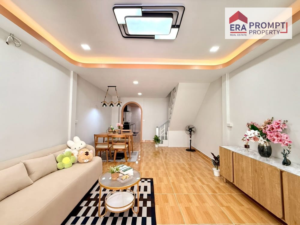🏡✨ ขายทาวน์เฮ้าส์ หมู่บ้านเสนาวิลล่า 3 ซอย 8 | 3 ห้องนอน เพียง 2.19 ล้านบาท ฟรีค่าโอน! 2