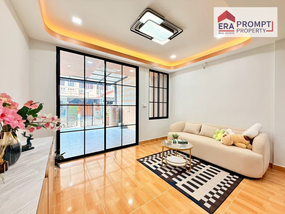 🏡✨ ขายทาวน์เฮ้าส์ หมู่บ้านเสนาวิลล่า 3 ซอย 8 | 3 ห้องนอน เพียง 2.19 ล้านบาท ฟรีค่าโอน! 4