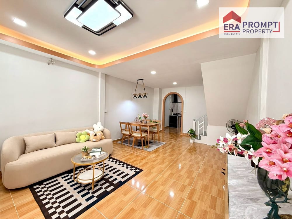 🏡✨ ขายทาวน์เฮ้าส์ หมู่บ้านเสนาวิลล่า 3 ซอย 8 | 3 ห้องนอน เพียง 2.19 ล้านบาท ฟรีค่าโอน! 5