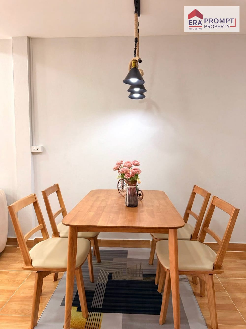 🏡✨ ขายทาวน์เฮ้าส์ หมู่บ้านเสนาวิลล่า 3 ซอย 8 | 3 ห้องนอน เพียง 2.19 ล้านบาท ฟรีค่าโอน! 8