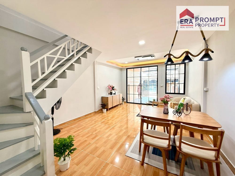 🏡✨ ขายทาวน์เฮ้าส์ หมู่บ้านเสนาวิลล่า 3 ซอย 8 | 3 ห้องนอน เพียง 2.19 ล้านบาท ฟรีค่าโอน! 10