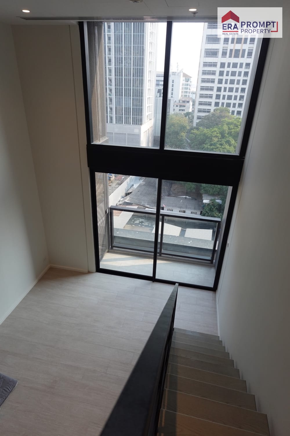 🏙️ FOR SALE: THE LOFTS SILOM | LOFT STYLE CONDO IN SILOM 7