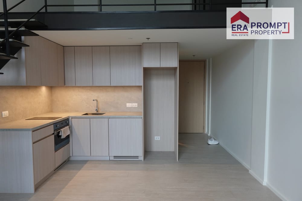 🏙️ FOR SALE: THE LOFTS SILOM | LOFT STYLE CONDO IN SILOM 2