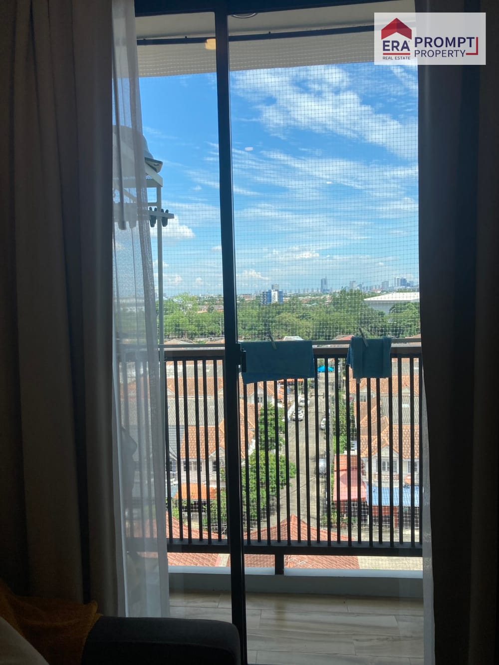 FOR SALE!!! Zelle Rattanathibet 2 | Corner Unit on the 8th Floor with a Private View, Fully Furnished with Electrical Appliances!!! 8