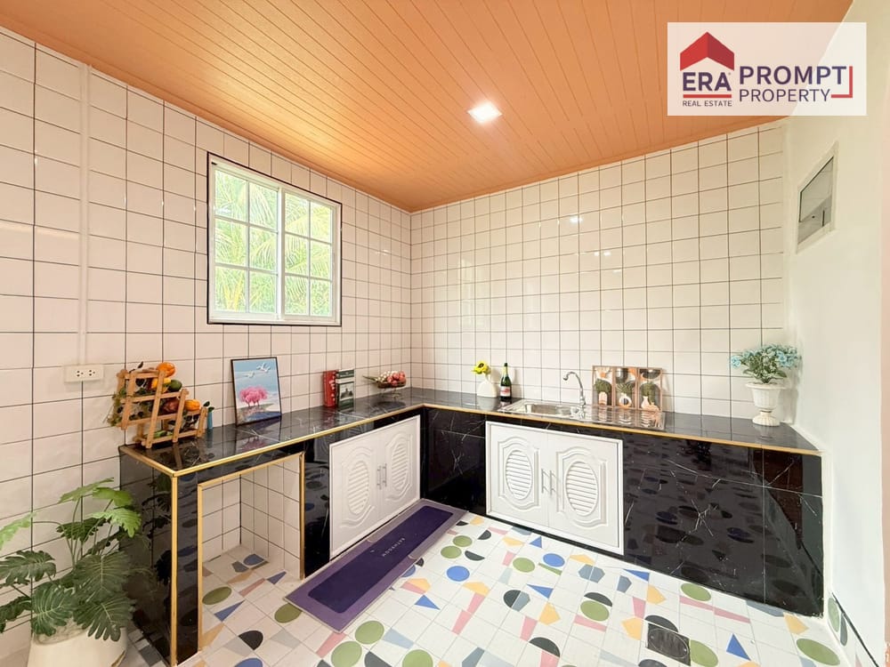曼谷廊佐Kittichai Villa 11别墅104平米4室2卫出售 8
