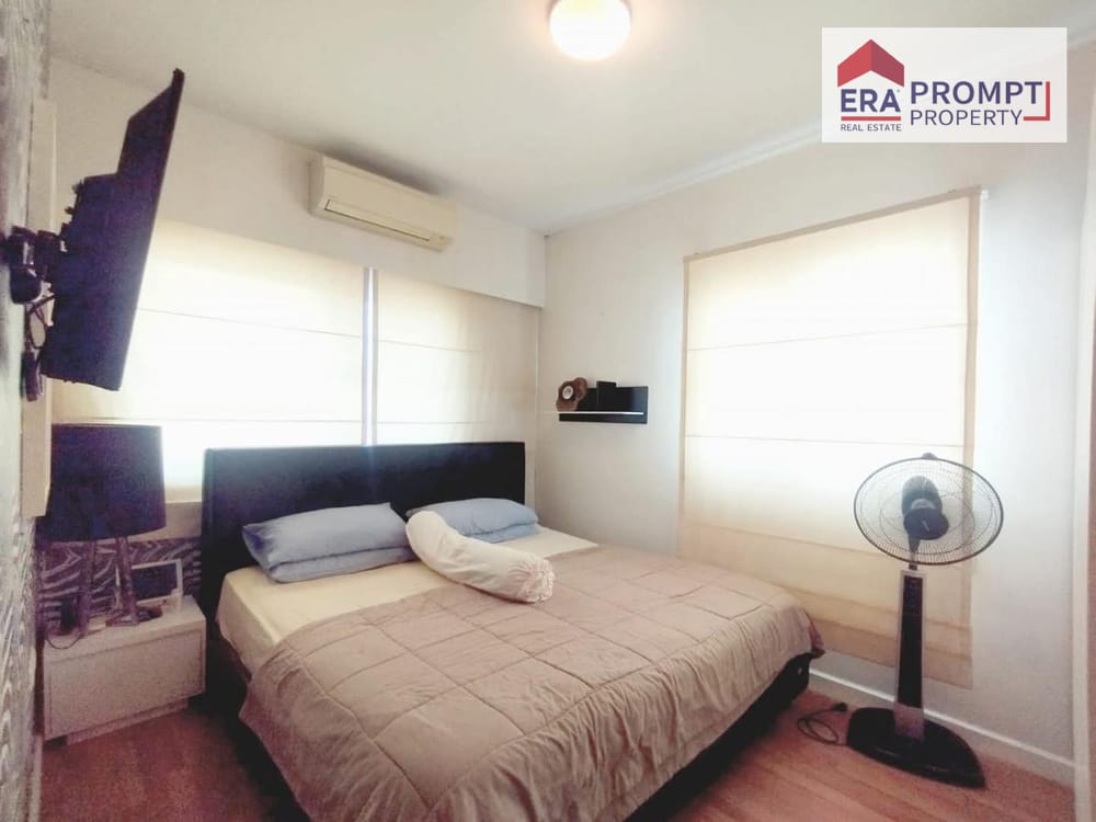 A rare find! Beautifully designed 2-storey house with private home theater and extended kitchen, located in a prime residential area just minutes from Central Rama 2. 14