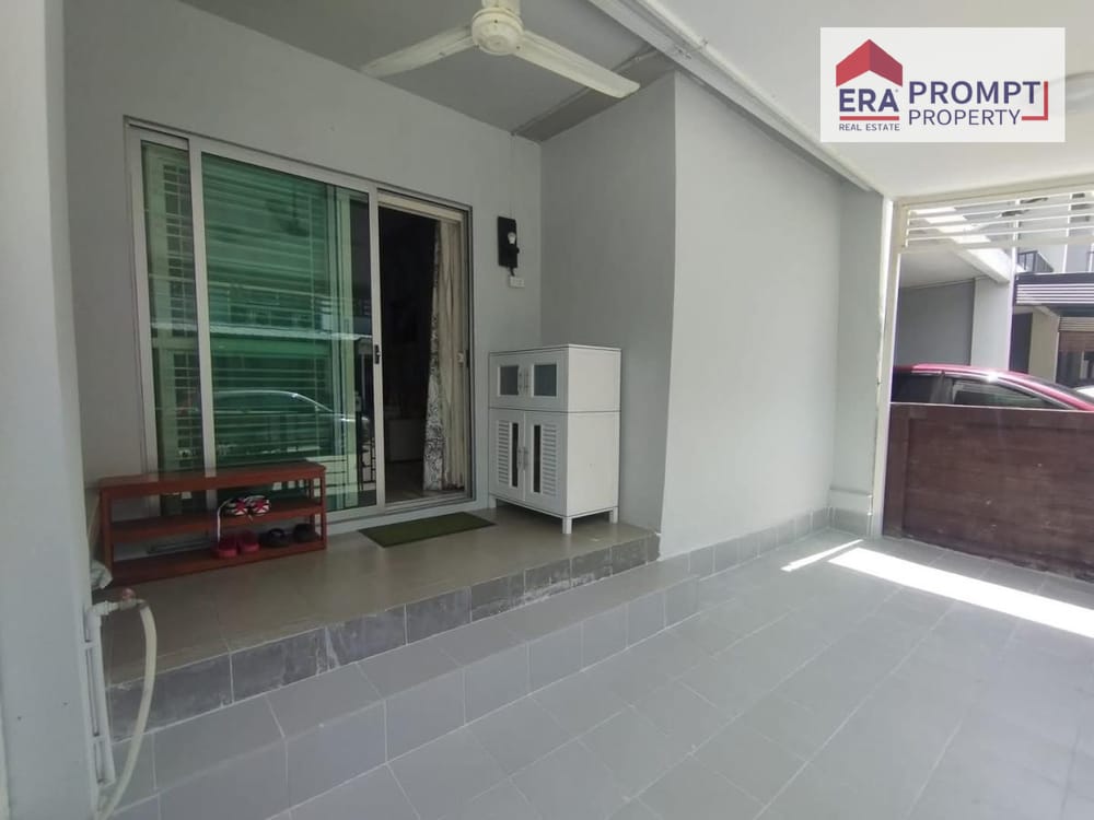 A rare find! Beautifully designed 2-storey house with private home theater and extended kitchen, located in a prime residential area just minutes from Central Rama 2. 5