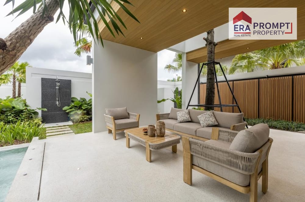 Mouana Grande Chalong Bay Experience unparalleled luxury with a 2-story pool villa overlooking Chalong Bay 9