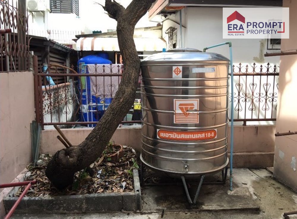 House for Sale Prime Location, Soi Ngamwongwan 23 13