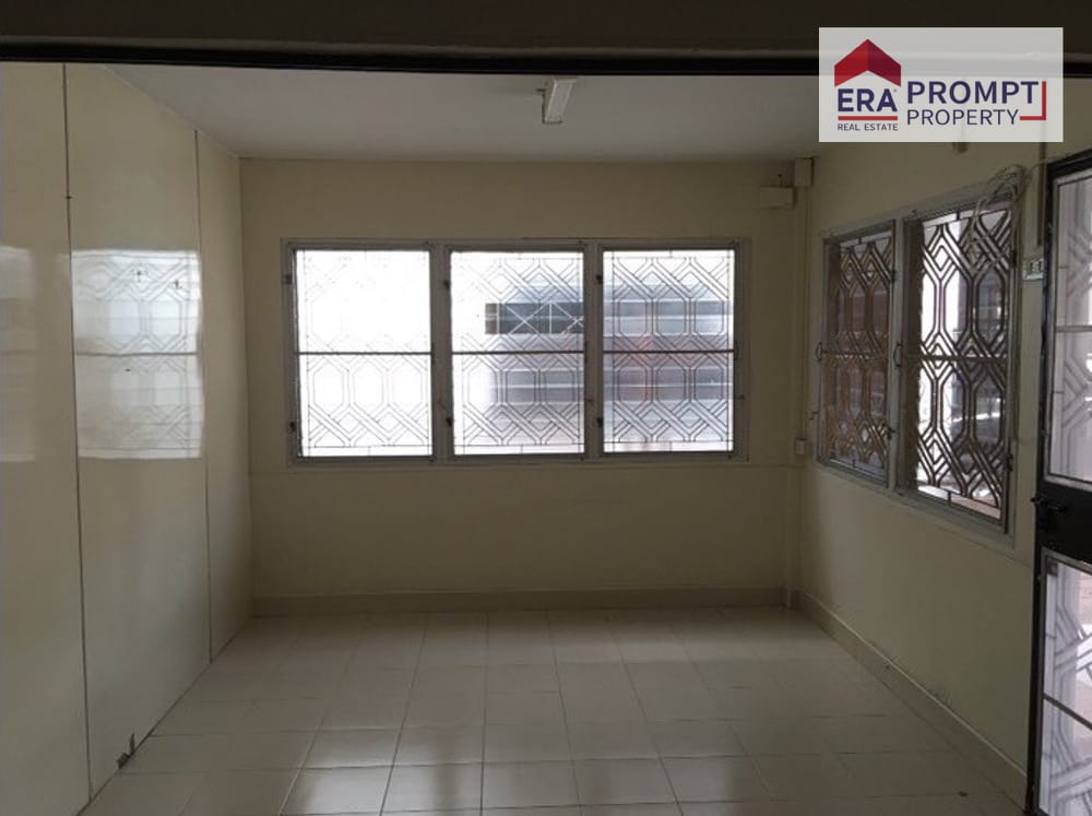 House for Sale Prime Location, Soi Ngamwongwan 23 6