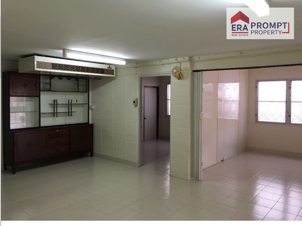 House for Sale Prime Location, Soi Ngamwongwan 23 8
