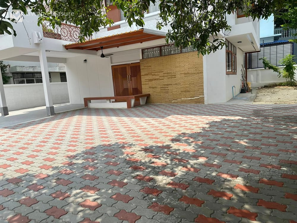 Single House for Rent – Sukhumvit 101/1 28