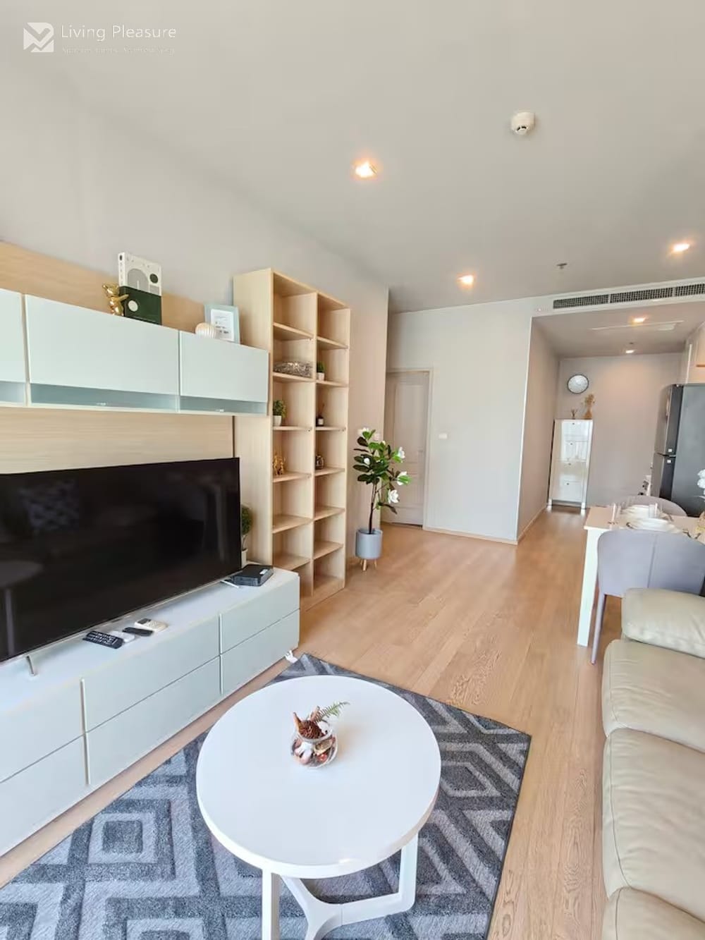 Noble Refine Phrom Phong | Spacious 2BR | Walk to BTS 5
