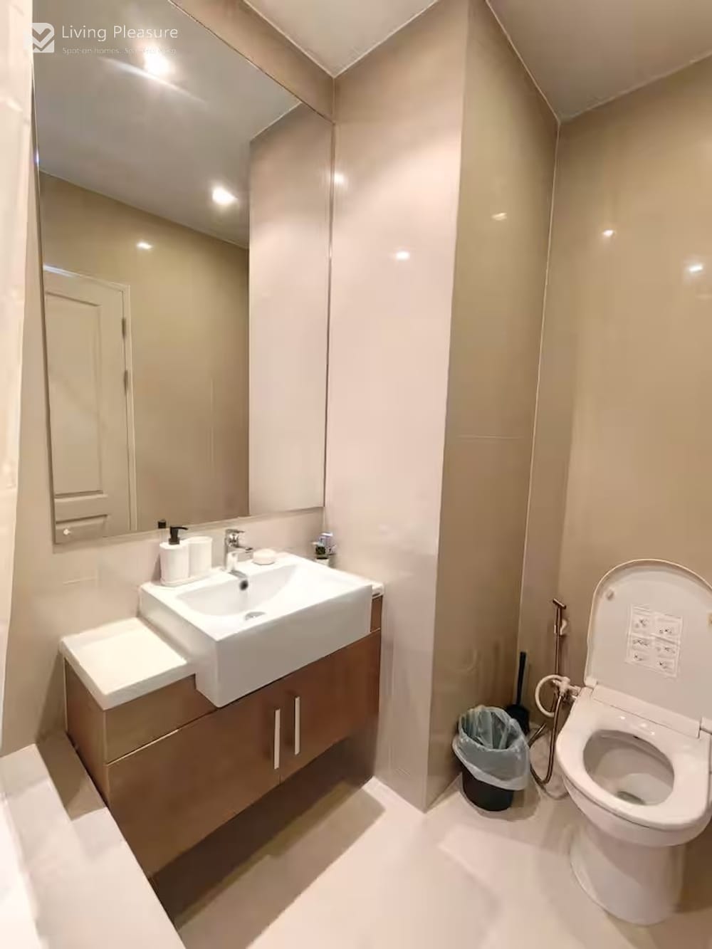 Noble Refine Phrom Phong | Spacious 2BR | Walk to BTS 22