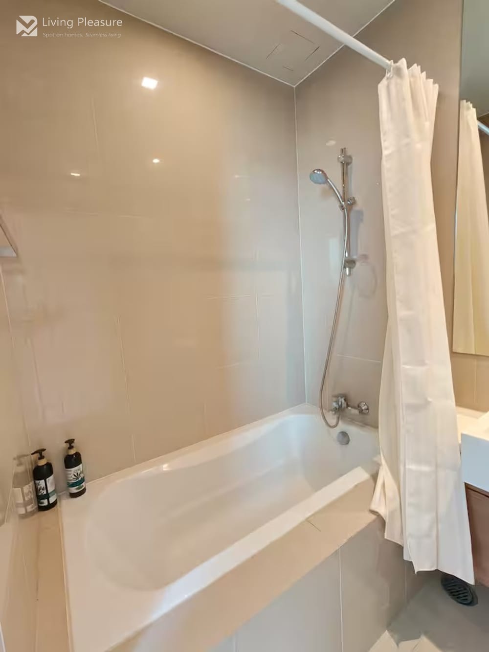 Noble Refine Phrom Phong | Spacious 2BR | Walk to BTS 25