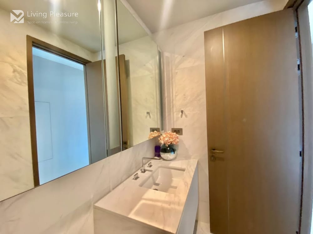 2-Bedroom Condo for Sale I The Monument Thong Lo I Pet Friendly! 7