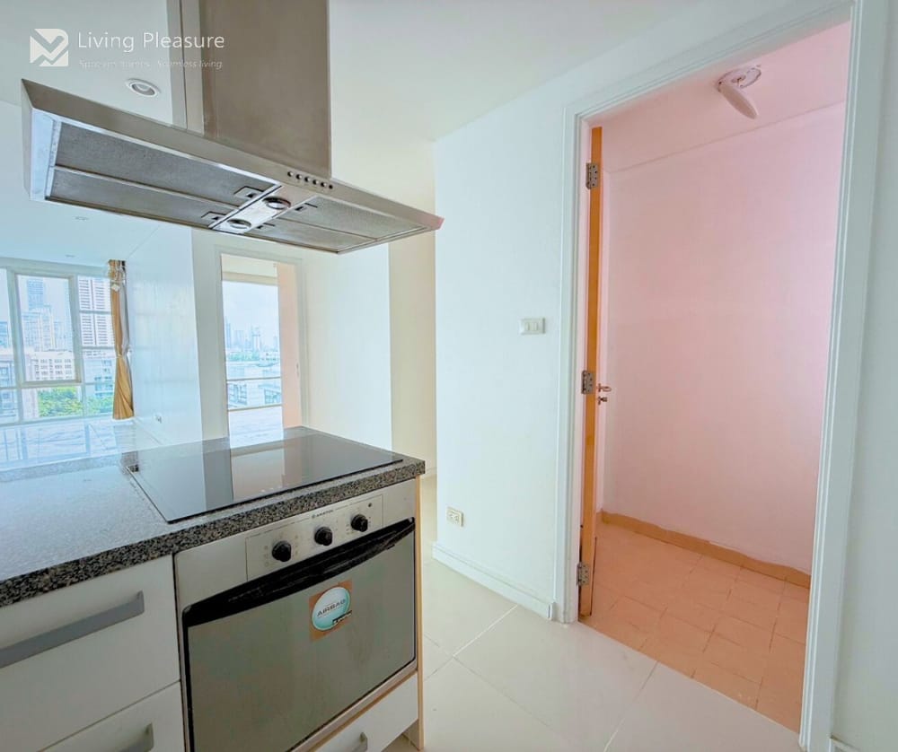 ขายและเช่า 2 ห้องนอน คอนโด ใน ฟูลเลอร์ตัน สุขุมวิท (Fullerton Sukhumvit) 8