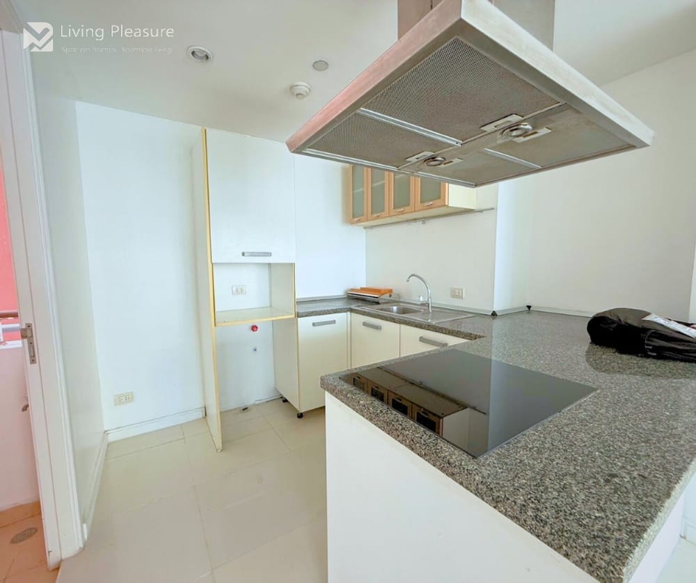 ขายและเช่า 2 ห้องนอน คอนโด ใน ฟูลเลอร์ตัน สุขุมวิท (Fullerton Sukhumvit) 10