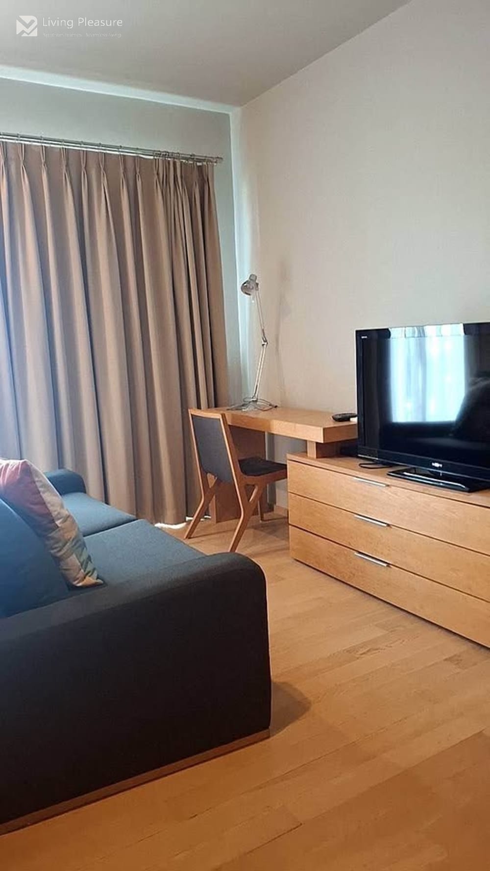 Modern Studio for Rent I Noble Refine I BTS Phrom Phong 4