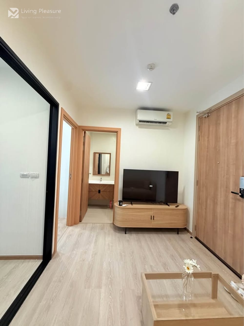 1-Bedroom Condo for Rent I Condolette Midst Rama 9 I MRT Phra Ram 9 2