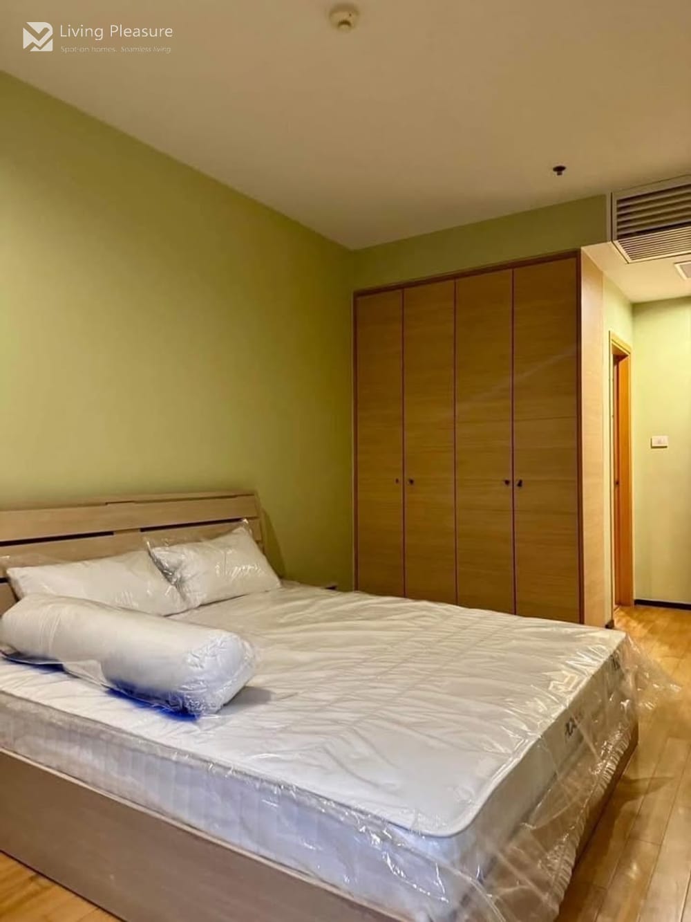 2 Bedrooms for Rent I The Empire Place Sathorn - Narathiwas I BTS Chongnonsi 7